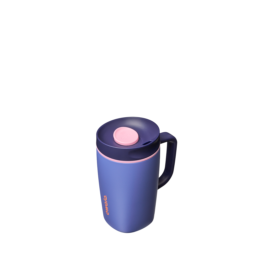 SmoothSip® Slider with Handle - Pour on the personality.