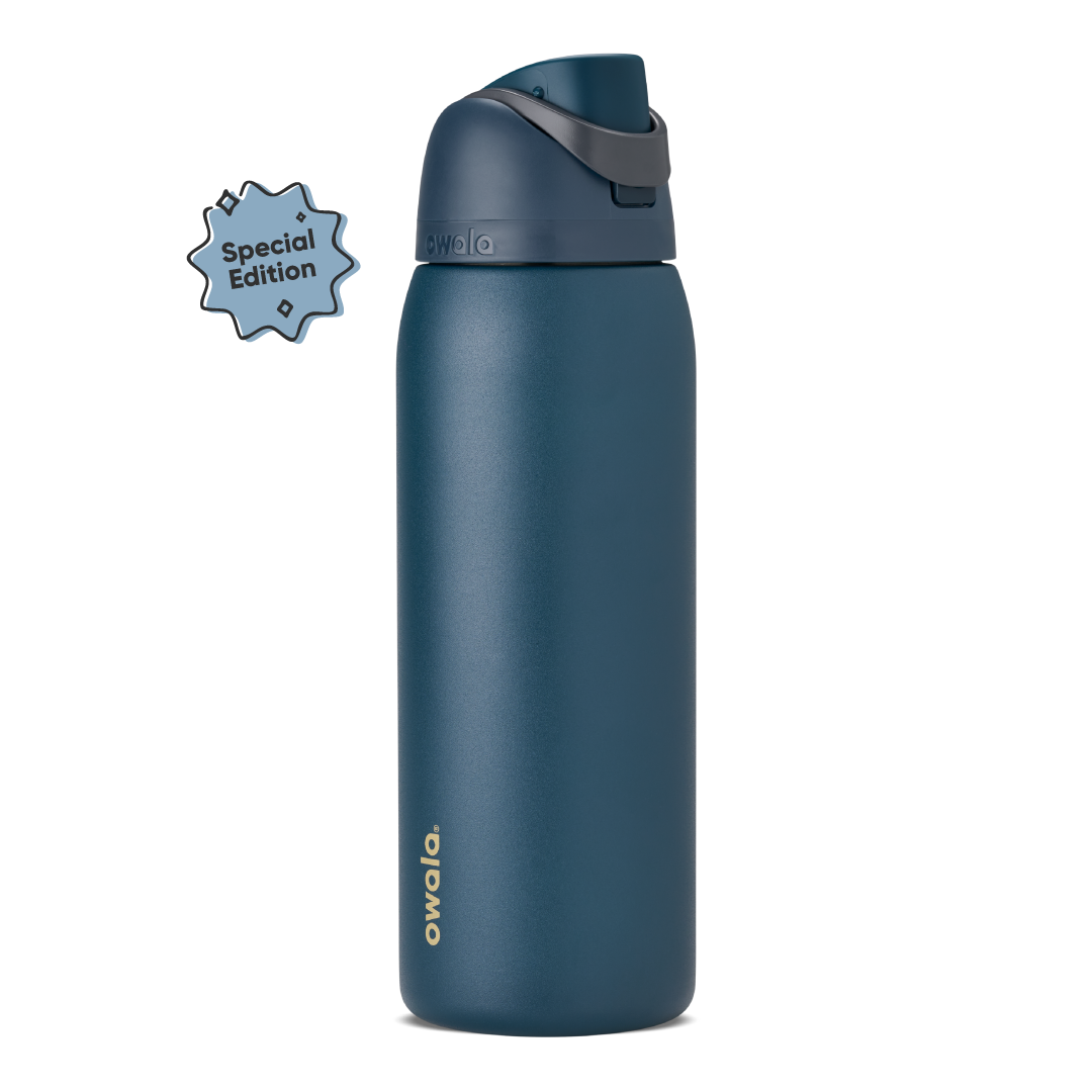 FreeSip® - Flip open your water break.