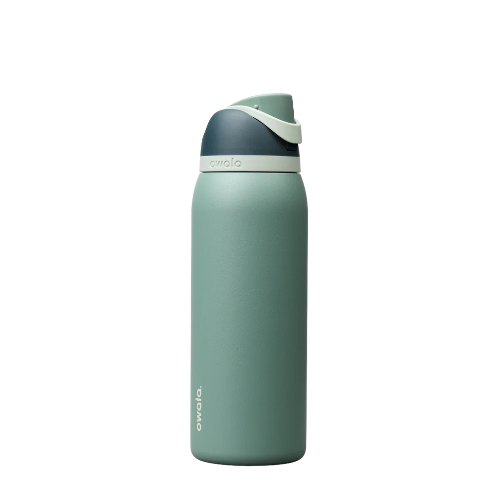 FreeSip® - Flip open your water break.